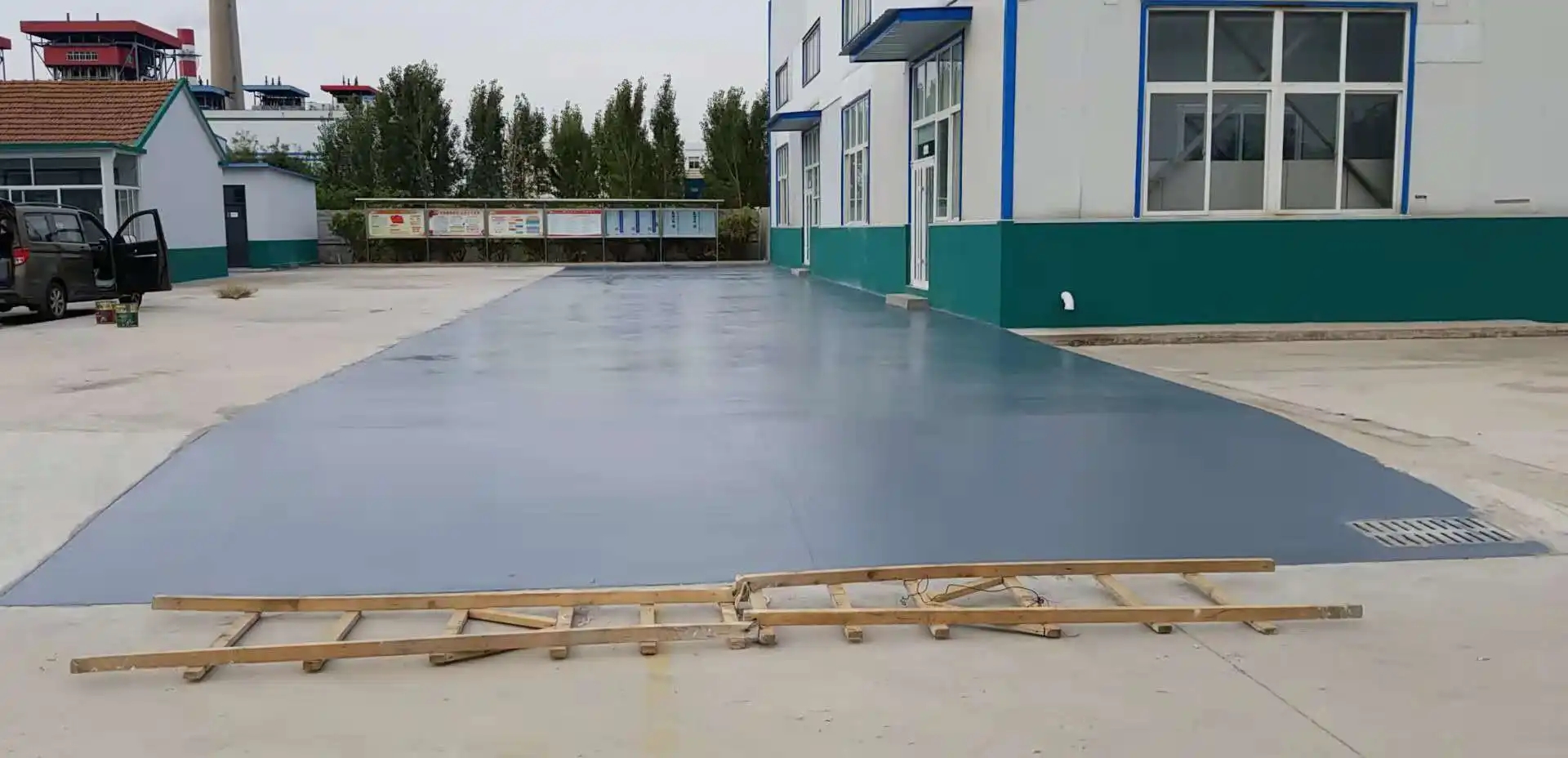 汕尾车间厂房地坪漆修补翻新